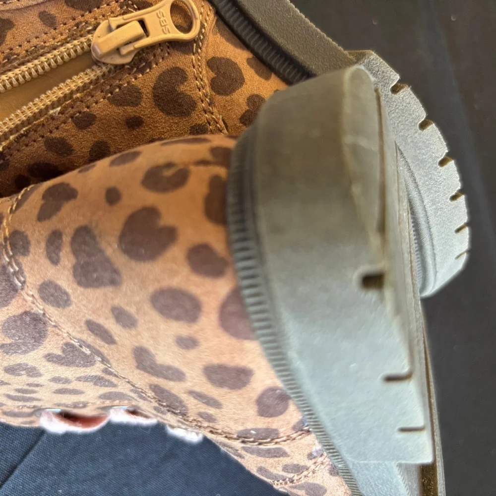 Cat & Jack Brown Leopard Print Kids Boots with Pink Laces Size 9 - Picture 10 of 10